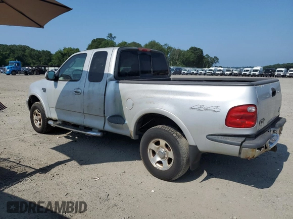 2003 Ford F-150 z VIN 2FTRX08W83CB03269, wystawiony jako Copart lot #63915625 z przebiegiem 150 127 mil mil oraz Czysty tytuł • Clean title. Historia ofert i sprzedaży dostępna na DreamBid. Obrazek 2.