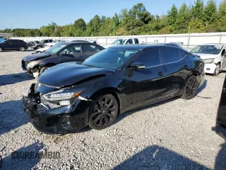 2017 Nissan Maxima SR z VIN 1N4AA6AP8HC420220, wystawiony jako Copart lot #72681554 z przebiegiem 25 349 mil mil oraz Szkoda całkowita • Salvage title. Historia ofert i sprzedaży dostępna na DreamBid. Obrazek 1.