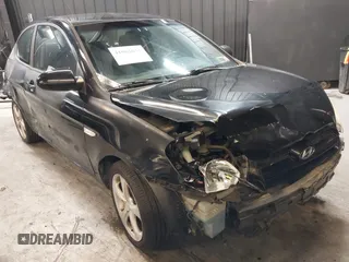 2007 Hyundai Accent SE with VIN KMHCN36C67U026540, listed as a IAAI auction lot 41062633 with 70,143 mi miles. Bid and sale history available at carsss.com. Image 1.