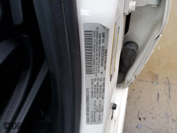 2014 FIAT 500L Easy with VIN ZFBCFABH3EZ028210, listed as a Copart auction lot 83995984 with Not Provided miles and Salvage Title. Bid and sale history available at DreamBid. Image 13.
