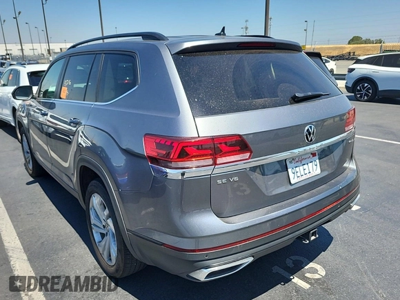 2023 Volkswagen Atlas SE z VIN 1V2HR2CA5PC526012, wystawiony jako IAAI lot #42796408 z przebiegiem 41 216 mil mil oraz . Historia ofert i sprzedaży dostępna na DreamBid. Obrazek 28.