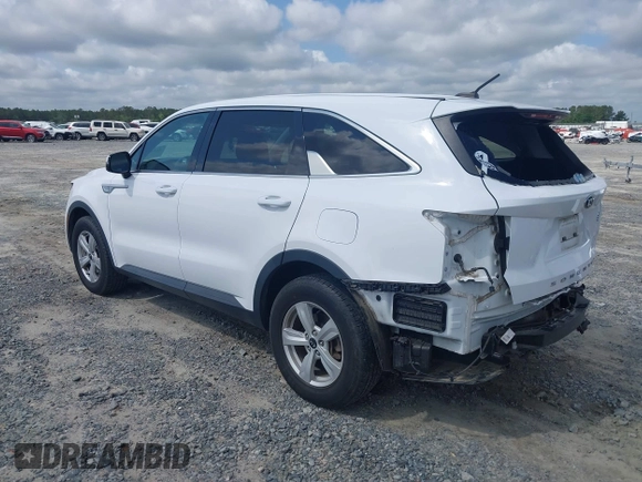2021 Kia Sorento LX z VIN 5XYRG4LC6MG022343, wystawiony jako IAAI lot #42139411 z przebiegiem 67 266 mil mil oraz . Historia ofert i sprzedaży dostępna na DreamBid. Obrazek 3.