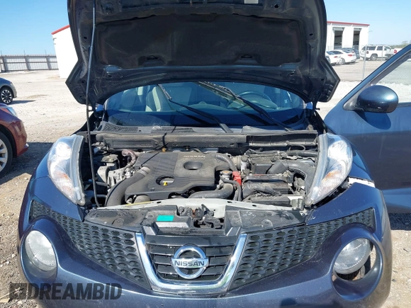 2014 Nissan Juke SV with VIN JN8AF5MR7ET353547, listed as a IAAI auction lot 42019926 with Not Provided miles and . Bid and sale history available at carsss.com. Image 10.