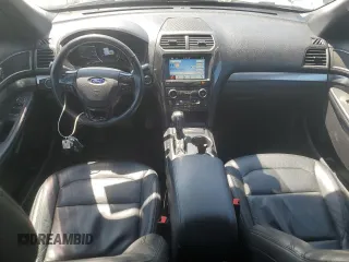 2018 Ford Explorer XLT with VIN 1FM5K8D89JGB01802, listed as a Copart auction lot 51466695 with 153,831 mi miles and Salvage Title. Bid and sale history available at DreamBid. Image 8.