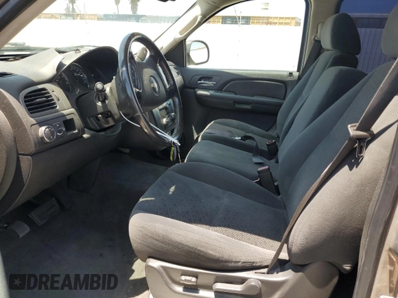 2007 Chevrolet Tahoe LS with VIN 1GNFC13J47R151058, listed as a Copart auction lot 60741285 with 210,749 mi miles and Salvage title. Bid and sale history available at DreamBid. Image 7.