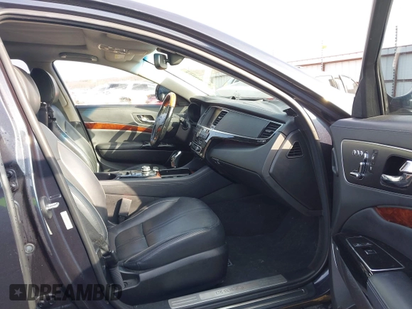 2015 Kia K900 Luxury with VIN KNALW4D42F6021502, listed as a IAAI auction lot 40900852 with 118,993 mi miles. Bid and sale history available at carsss.com. Image 5.