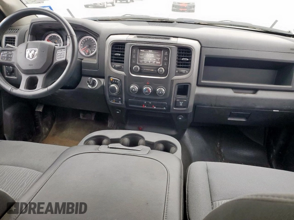2022 Ram 1500 Tradesman z VIN 3C6RR7KG7NG375443, wystawiony jako Copart lot #45887735 z przebiegiem 2 301 mil mil oraz Szkoda całkowita • Salvage title. Historia ofert i sprzedaży dostępna na DreamBid. Obrazek 8.