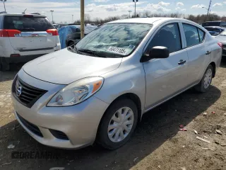 2014 Nissan Versa SV with VIN 3N1CN7AP4EL829640, listed as a Copart auction lot 50471105 with 123,665 mi miles and Clean Title. Bid and sale history available at carsss.com. Image 1.