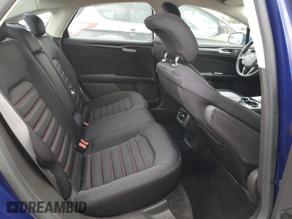 2015 Ford Fusion SE z VIN 3FA6P0HDXFR112560, wystawiony jako Copart lot #56754425 z przebiegiem 65 325 mil mil oraz Szkoda całkowita • Salvage title. Historia ofert i sprzedaży dostępna na DreamBid. Obrazek 10.