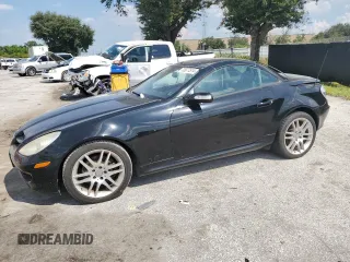2007 Mercedes-Benz SLK-Class 3.0L with VIN WDBWK54F27F138919, listed as a Copart auction lot 72077514 with 64,519 mi miles and Salvage Title. Bid and sale history available at carsss.com. Image 1.