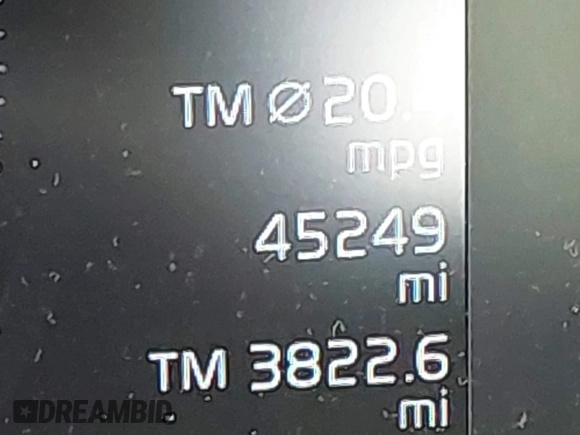 2019 Volvo XC60 Momentum with VIN LYV102DK8KB255769, listed as a IAAI auction lot 41573224 with 45,249 mi miles and . Bid and sale history available at DreamBid. Image 15.