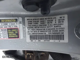 2010 Honda Civic Hybrid with VIN JHMFA3F23AS007725, listed as a IAAI auction lot 42023784 with 230,656 mi miles. Bid and sale history available at carsss.com. Image 9.