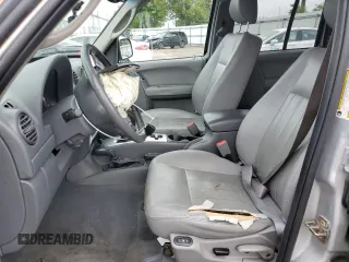 2005 Jeep Liberty Limited z VIN 1J4GL58K15W650799, wystawiony jako Copart lot #56036635 z przebiegiem 147 321 mil mil oraz Szkoda całkowita • Salvage title. Historia ofert i sprzedaży dostępna na DreamBid. Obrazek 7.