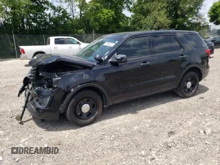 2017 Ford Police Interceptor Utility с VIN 1FM5K8AR2HGC90395, выставлен на аукционе Copart как лот 61906415 с пробегом 95 681 миль миль и Списание • Salvage title. История ставок и продаж доступна на DreamBid. Изображение 1.
