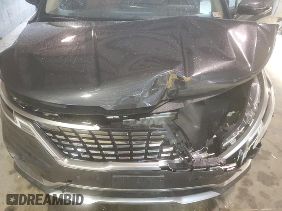 2024 Kia Carnival SX with VIN KNDNE5H35R6358594, listed as a Copart auction lot 49325014 with 10,829 mi miles and Salvage Title. Bid and sale history available at carsss.com. Image 11.