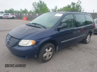 2005 Dodge Caravan SE with VIN 1D4GP24R95B420644, listed as a IAAI auction lot 42302868 with 256,701 mi miles and . Bid and sale history available at DreamBid. Image 17.