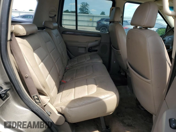 2002 Ford Explorer Limited z VIN 1FMDU75E22ZB66856, wystawiony jako Copart lot #55969845 z przebiegiem 132 426 mil mil oraz Szkoda całkowita • Salvage title. Historia ofert i sprzedaży dostępna na DreamBid. Obrazek 11.