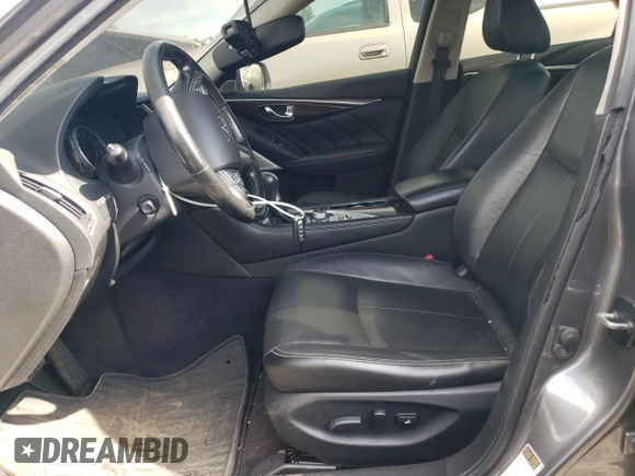 2017 Infiniti Q50 Premium z VIN JN1EV7AR9HM840329, wystawiony jako Copart lot #49451005 z przebiegiem 95 348 mil mil oraz Szkoda całkowita • Salvage title. Historia ofert i sprzedaży dostępna na DreamBid. Obrazek 7.