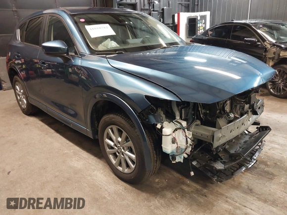 2024 Mazda CX-5 2.5 S Carbon Edition with VIN JM3KFBCL9R0451540, listed as a IAAI auction lot 41010782 with 1,141 mi miles. Bid and sale history available at carsss.com. Image 1.