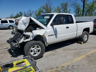 2001 Dodge 1500 z VIN 3B7HF13Z21M557332, wystawiony jako Copart lot #53324465 z przebiegiem Nie podano mil oraz Szkoda całkowita • Salvage title. Historia ofert i sprzedaży dostępna na DreamBid. Obrazek 1.