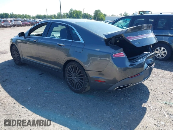 2017 Lincoln MKZ Reserve z VIN 3LN6L5E98HR653592, wystawiony jako IAAI lot #42531248 z przebiegiem 114 188 mil mil oraz . Historia ofert i sprzedaży dostępna na DreamBid. Obrazek 3.