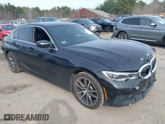 2019 BMW 3 Series 330i xDrive z VIN WBA5R7C58KAJ80964, wystawiony jako IAAI lot #41944216 z przebiegiem 52 218 mil mil oraz . Historia ofert i sprzedaży dostępna na DreamBid. Obrazek 1.