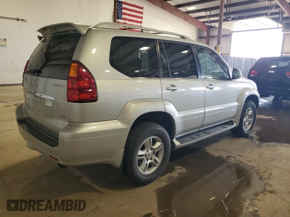 2004 Lexus GX with VIN JTJBT20X540052901, listed as a Copart auction lot 53632565 with 204,236 mi miles and Salvage Title. Bid and sale history available at carsss.com. Image 3.