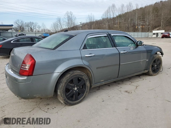 2006 Chrysler 300 C with VIN 2C3LK63H06H339975, listed as a Copart auction lot 44950025 with 0 mi miles and Salvage Title. Bid and sale history available at carsss.com. Image 3.