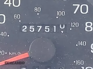 2003 Ford Econoline Cargo с VIN 1FTNE24L23HA98641, выставлен на аукционе IAAI как лот 41285948 с пробегом 257 510 миль миль и . История ставок и продаж доступна на DreamBid. Изображение 12.