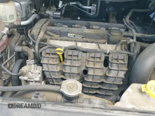 2019 Dodge Journey SE Value with VIN 3C4PDCAB7KT870550, listed as a IAAI auction lot 42327883 with 128,002 mi miles and . Bid and sale history available at DreamBid. Image 19.