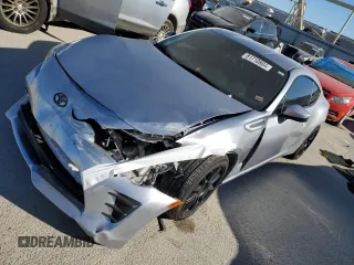 2018 Toyota 86 with VIN JF1ZNAA13J8701582, listed as a Copart auction lot 81710804 with 79,458 mi miles and Salvage Title. Bid and sale history available at carsss.com. Image 1.