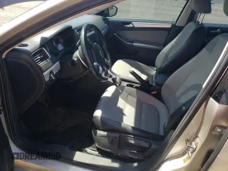 2013 Volkswagen Jetta Hybrid SE с VIN 3VW637AJ3DM238328, выставлен на аукционе Copart как лот 56854715 с пробегом 146 145 миль миль и Списание • Salvage title. История ставок и продаж доступна на DreamBid. Изображение 7.