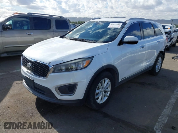 2016 Kia Sorento LX with VIN 5XYPGDA59GG089745, listed as a IAAI auction lot 42029580 with 133,542 mi miles. Bid and sale history available at carsss.com. Image 2.