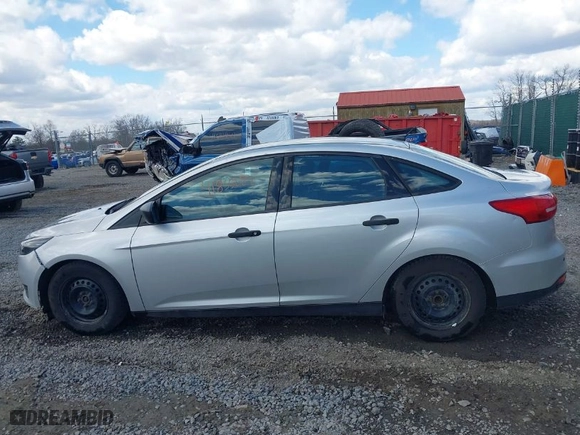 2016 Ford Focus S with VIN 1FADP3E2XGL311099, listed as a IAAI auction lot 41855282 with 196,444 mi miles. Bid and sale history available at carsss.com. Image 15.