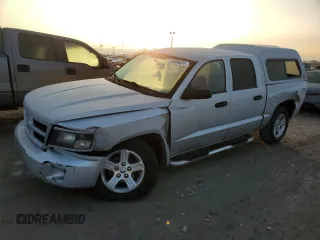 2010 Dodge Dakota Bighorn/Lonestar z VIN 1D7CE3GKXAS145923, wystawiony jako Copart lot #85364874 z przebiegiem 170 312 mil mil oraz Szkoda całkowita • Salvage title. Historia ofert i sprzedaży dostępna na DreamBid. Obrazek 1.