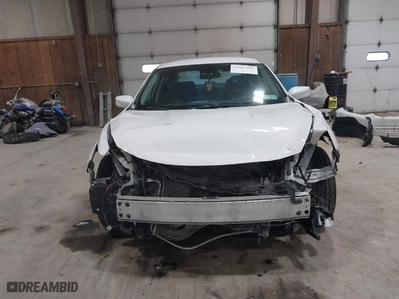 2016 Nissan Altima 2.5 SR with VIN 1N4AL3AP4GN329666, listed as a IAAI auction lot 41687425 with 177,040 mi miles. Bid and sale history available at carsss.com. Image 13.