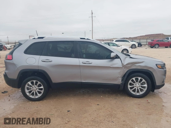 2021 Jeep Cherokee Latitude with VIN 1C4PJLCB7MD134643, listed as a IAAI auction lot 40922669 with 58,217 mi miles. Bid and sale history available at carsss.com. Image 13.