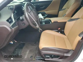 2019 Lexus ES 350 with VIN 58ABZ1B12KU041305, listed as a Copart auction lot 57264535 with 68,677 mi miles and Clean Title. Bid and sale history available at DreamBid. Image 7.