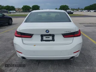 2025 BMW 3 Series 330i with VIN 3MW69CW00S8F10279, listed as a IAAI auction lot 42449705 with 8,908 mi miles and . Bid and sale history available at DreamBid. Image 17.