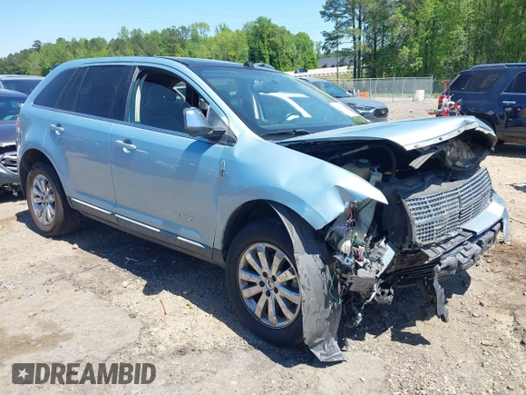 2008 Lincoln MKX with VIN 2LMDU88C18BJ11850, listed as a IAAI auction lot 42065105 with Not Provided miles and . Bid and sale history available at DreamBid. Image 1.
