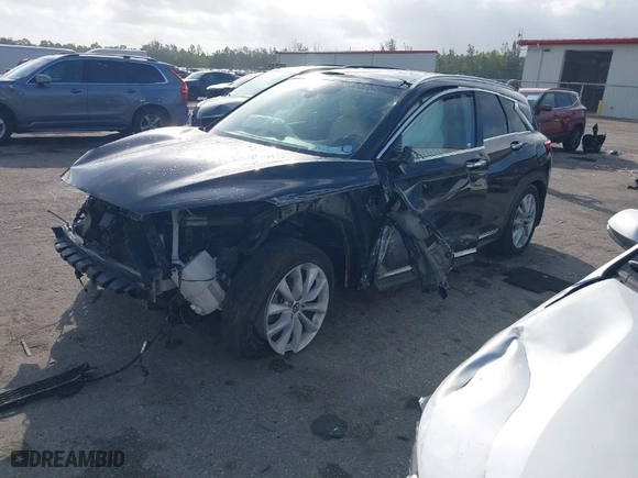 2019 Infiniti QX50 LUXE with VIN 3PCAJ5M10KF108026, listed as a IAAI auction lot 41717530 with NaN miles. Bid and sale history available at carsss.com. Image 2.