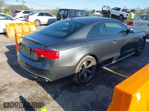 2015 Audi S5 Premium Plus with VIN WAUCGAFR0FA045606, listed as a IAAI auction lot 41962738 with 199,416 mi miles. Bid and sale history available at carsss.com. Image 4.