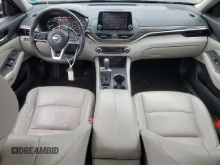 2019 Nissan Altima SL with VIN 1N4BL4EW4KC178926, listed as a Copart auction lot 84023544 with 68,031 mi miles and Salvage Title. Bid and sale history available at DreamBid. Image 8.