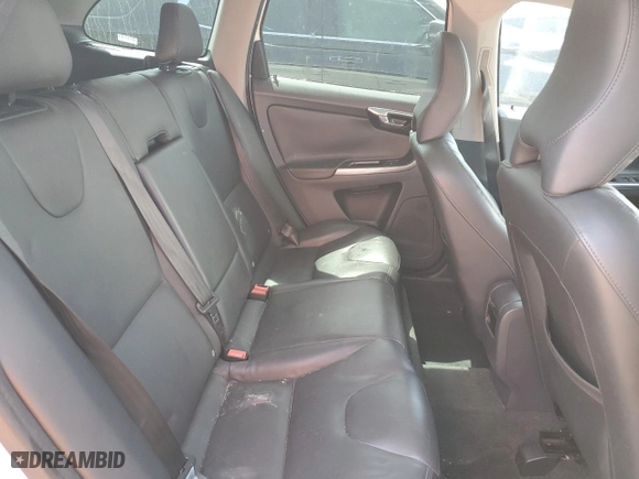 2015 Volvo XC60 T5 Drive-E Premier with VIN YV440MDKXF2735129, listed as a Copart auction lot 54358205 with 127,241 mi miles and Clean Title. Bid and sale history available at carsss.com. Image 11.