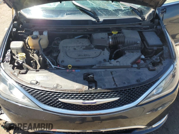 2020 Chrysler Pacifica Touring L with VIN 2C4RC1BG2LR209328, listed as a Copart auction lot 55634475 with 156,604 mi miles and Salvage title. Bid and sale history available at DreamBid. Image 12.