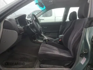2003 Subaru Legacy L with VIN 4S3BH635537303847, listed as a Copart auction lot 86665654 with 186,301 mi miles and Clean title. Bid and sale history available at DreamBid. Image 7.