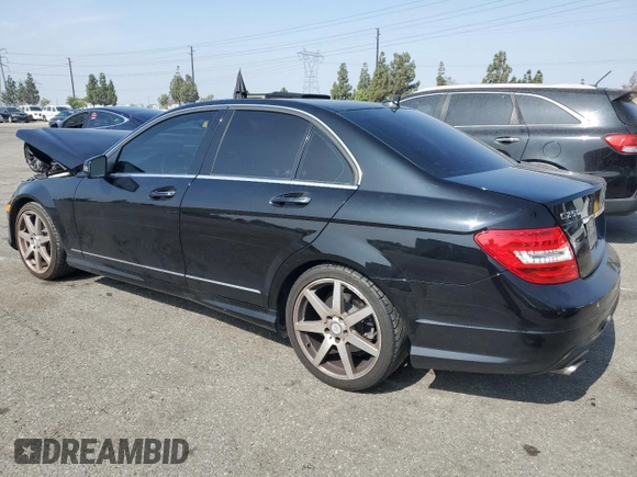 2014 Mercedes-Benz C 250 Sport с VIN WDDGF4HBXEA956765, выставлен на аукционе Copart как лот 60858855 с пробегом 113 149 миль миль и Чистый • Clean title. История ставок и продаж доступна на DreamBid. Изображение 2.
