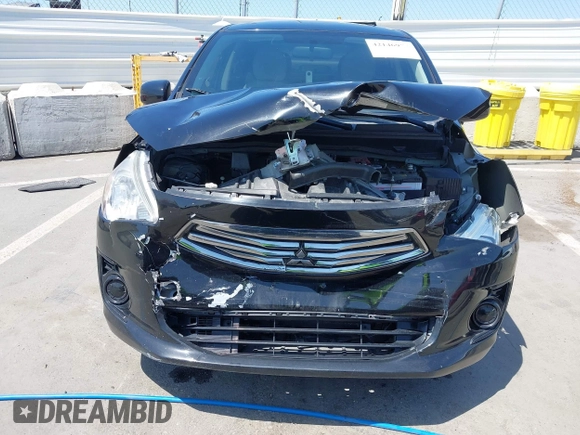 2019 Mitsubishi Mirage ES z VIN ML32F3FJ6KHF17967, wystawiony jako IAAI lot #42146979 z przebiegiem 76 355 mil mil oraz . Historia ofert i sprzedaży dostępna na DreamBid. Obrazek 6.