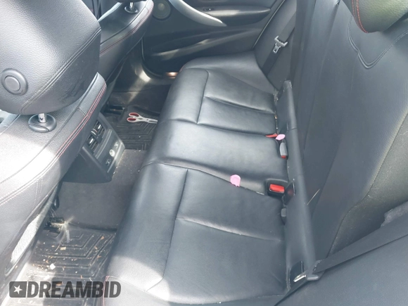 2014 BMW 3 Series 328i xDrive with VIN WBA3B3C58EJ980379, listed as a IAAI auction lot 41678676 with 183,278 mi miles. Bid and sale history available at carsss.com. Image 8.