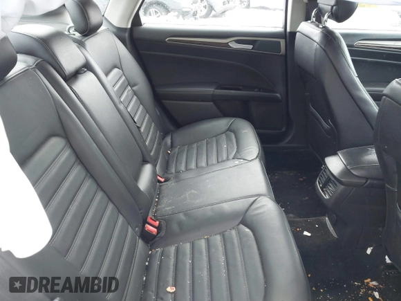 2014 Ford Fusion SE Hybrid with VIN 3FA6P0LUXER172442, listed as a IAAI auction lot 41623540 with 195,843 mi miles. Bid and sale history available at carsss.com. Image 8.